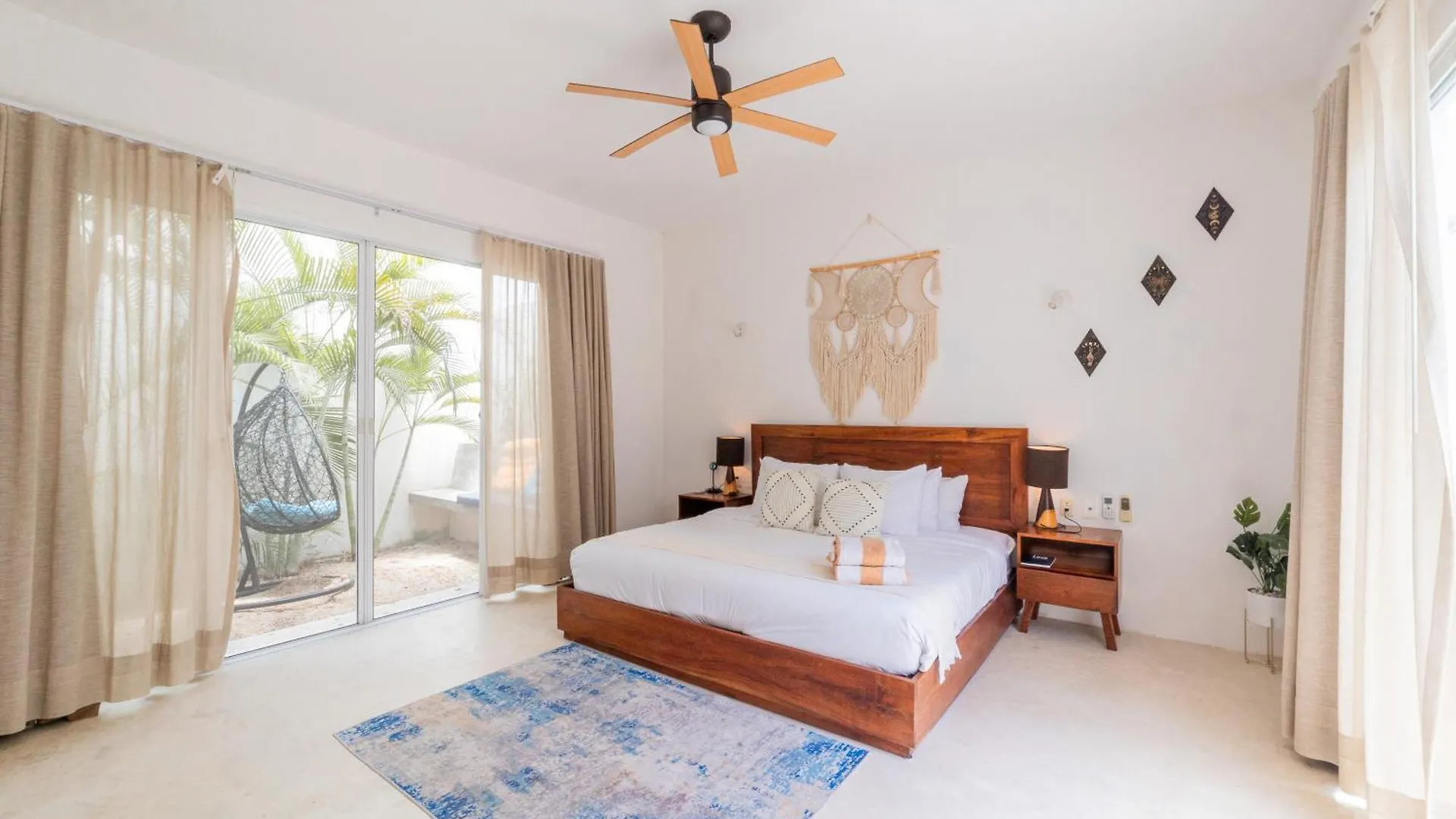 Serene Boho Villa Private Pool تولوم